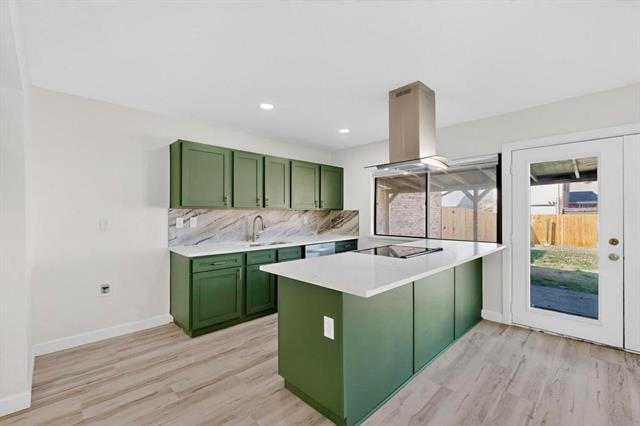 Building Photo - 8505 Woodside Rd