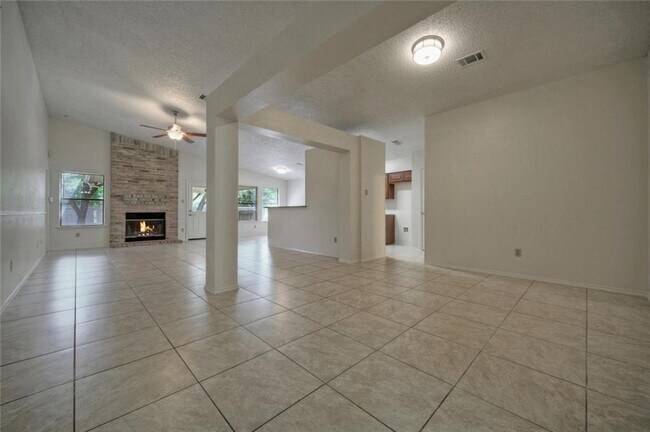 Building Photo - 3103 Pepper Grass Trail