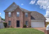 Building Photo - 4482 Longtree Ave