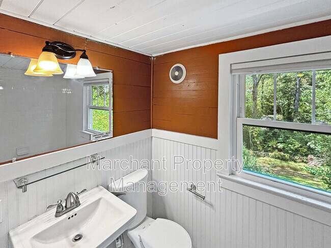 Building Photo - 312 Briarcliff Dr