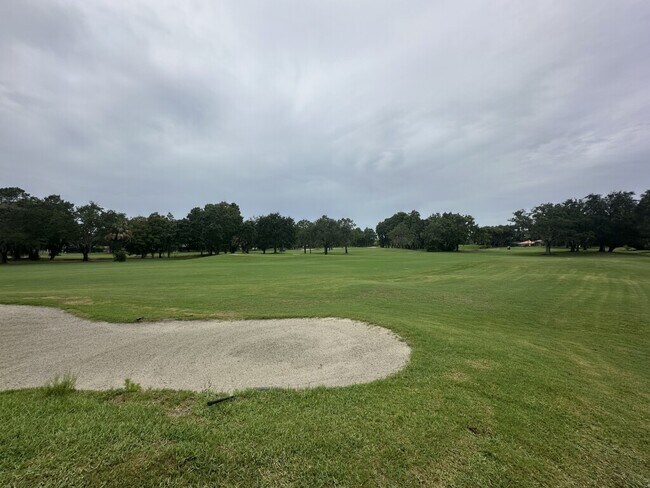 Building Photo - 2780 Landmark Dr