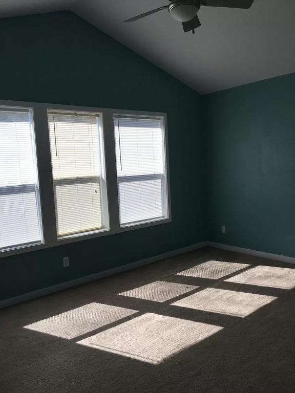 Building Photo - 475 SE 35th St