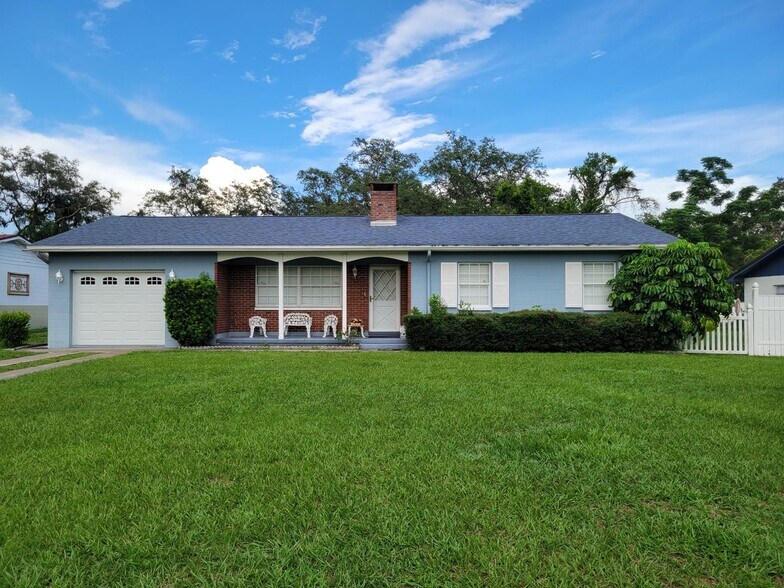 Primary Photo - 7105 N 53rd St