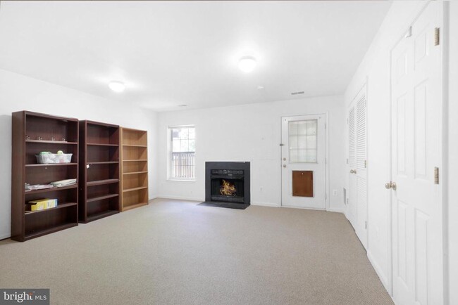 Primary Photo - 11421 Abner Ave