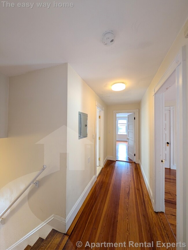 Building Photo - 41 Ossipee Rd