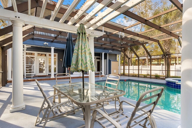 Building Photo - 3289 Cabot Cove Dr