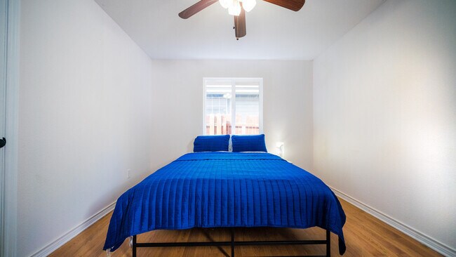 Building Photo - 5606 Meadow Crest