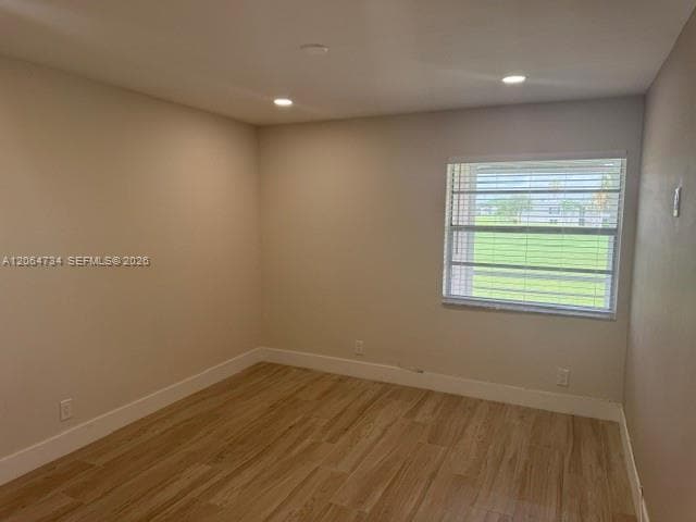 Building Photo - 862 Flanders S
