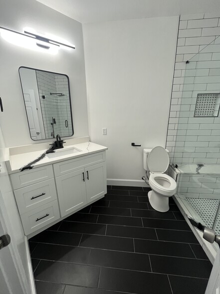 2nd bathroom - 203 McGill Park Ave NE