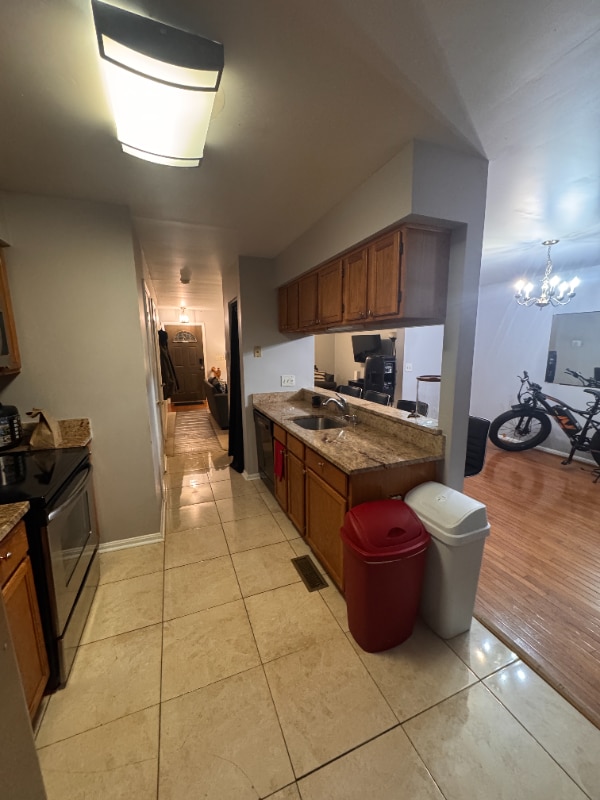 Building Photo - 14627 London Ln