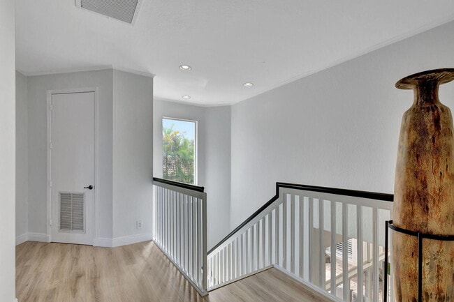 Building Photo - 193 Sedona Way
