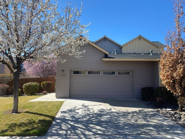 Primary Photo - Sparks - Gated Community - 2 Bed 2.5 Bath
