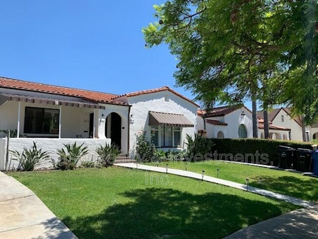 Building Photo - 444 N Alta Vista Blvd