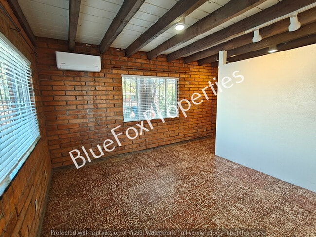 Building Photo - 1942 E Prince Rd