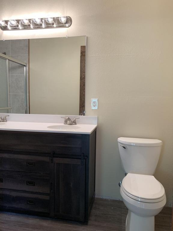 Building Photo - 605 E Main