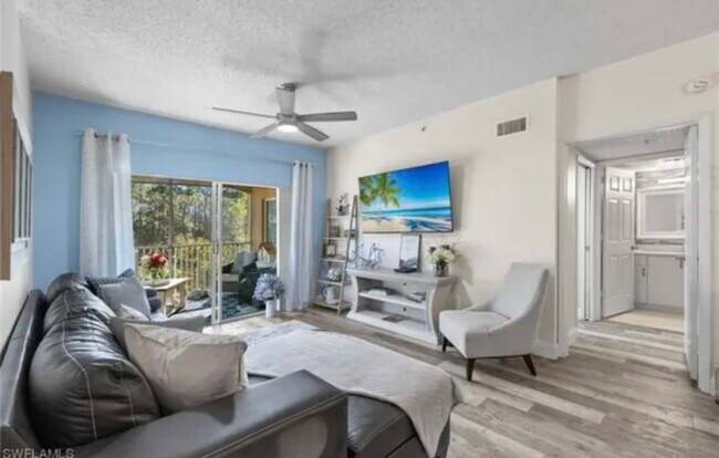 Building Photo - 1840 Florida Club Cir