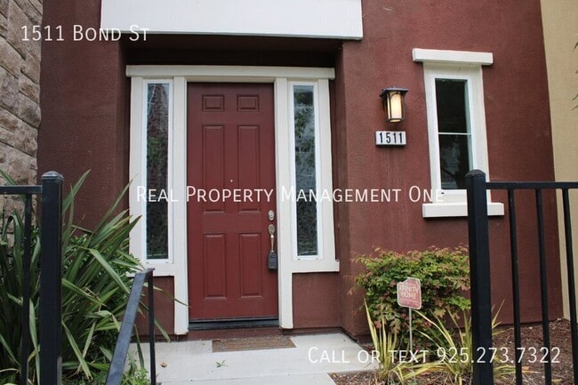 Building Photo - 1511 Bond St