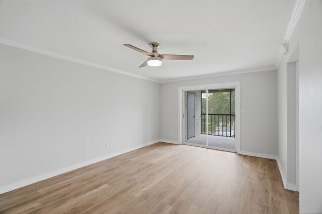 Building Photo - Condo For Rent in Largo with TONS OF UPGRADES!