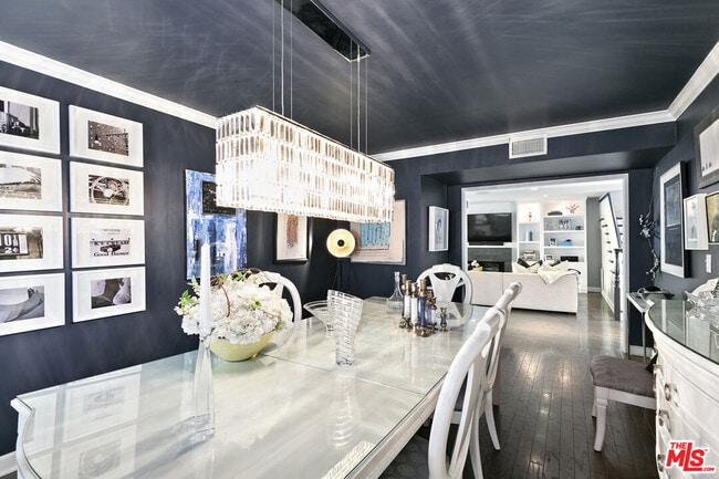 Building Photo - 5176 Don Pio Dr