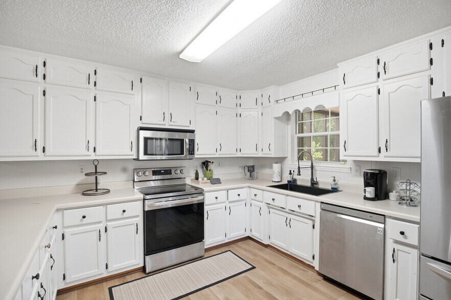 Building Photo - 1114 Blackjack Rd