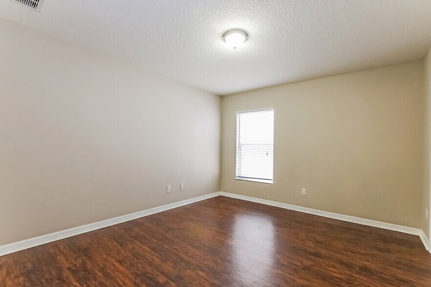 Building Photo - 1254 Blackwater Pond Dr