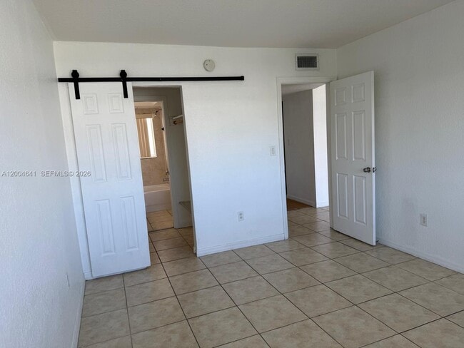 Building Photo - 7713 SW 88th St