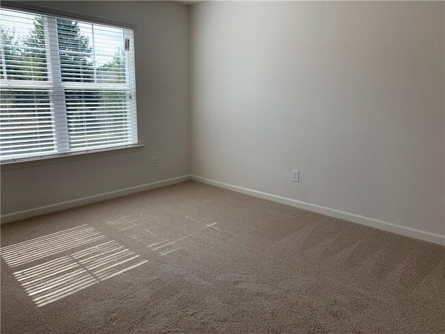 Building Photo - 4908 Longview Walk