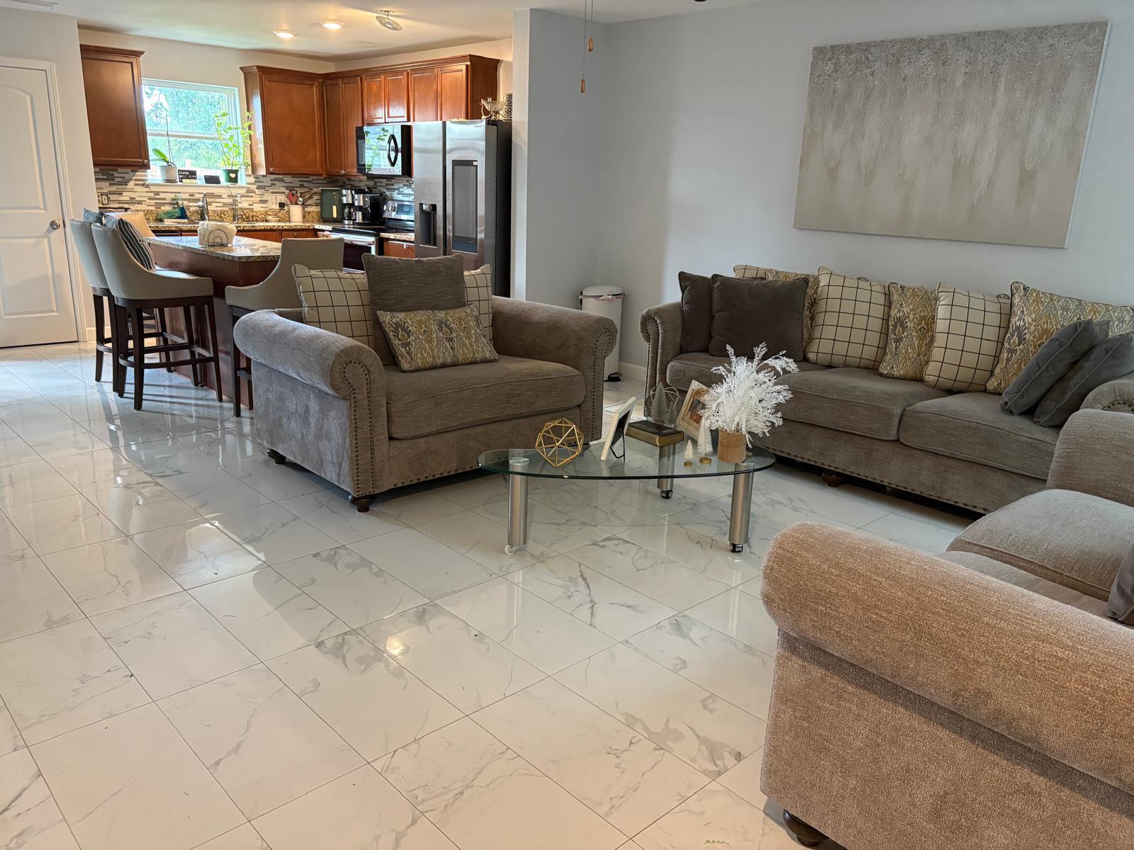 Living room - 3414 Drysdale Dr