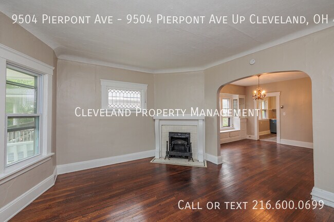 Building Photo - Charming Cleveland Duplex