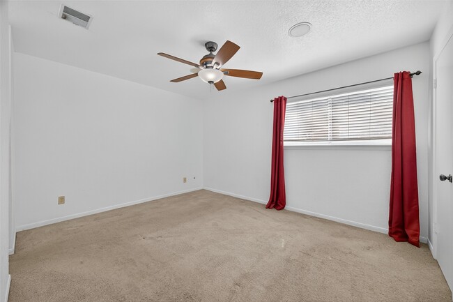 Building Photo - 6111 Beverly Hill St