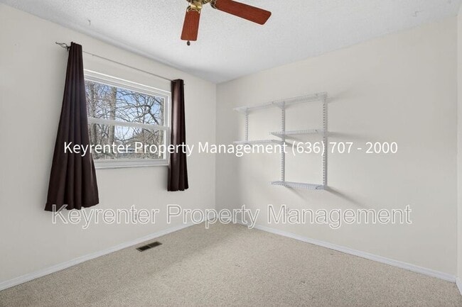 Building Photo - 1476 Shadow Wood Dr