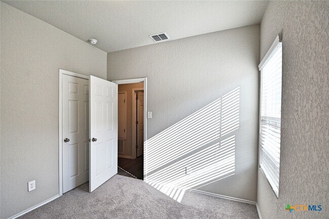 Building Photo - 3416 Canyon Ridge