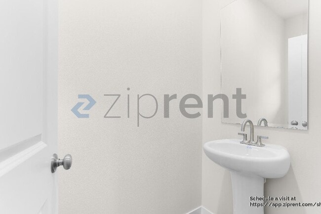 Building Photo - 8715 126th St Ct E