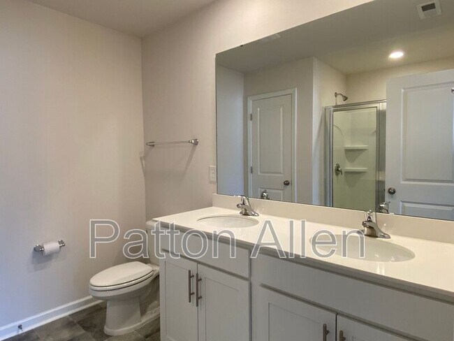 Building Photo - 45 Hamrick Dr