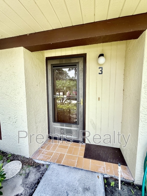 Building Photo - 1271 Powderpuff Dr