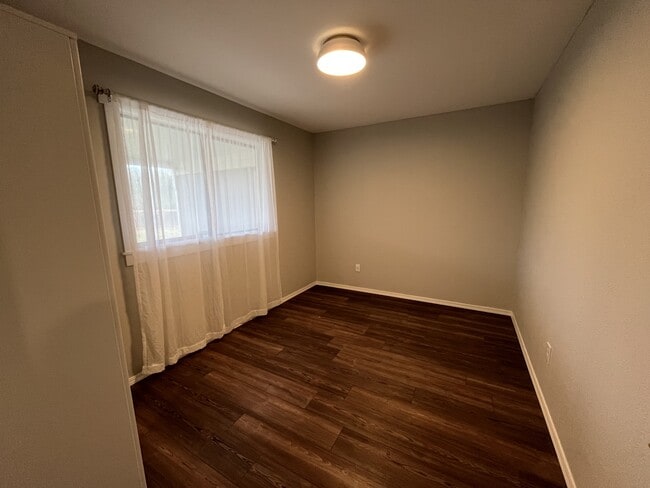 Building Photo - 373 Sand Dune Ave NW