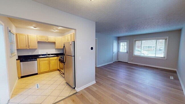 Building Photo - 3 BEDROOMS, 1 FULL BATHROOM + 2 CAR Carport Beautiful Single Family house available to show NOW f...