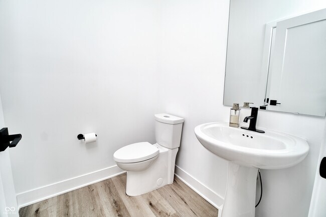 Building Photo - 519 Fulton St