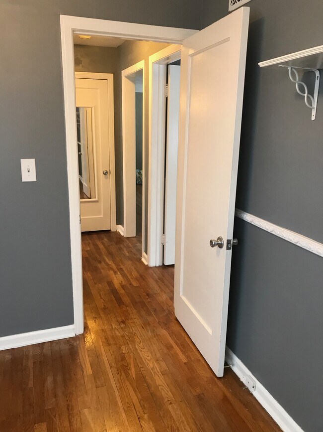 Building Photo - 2326 Barrett Ave