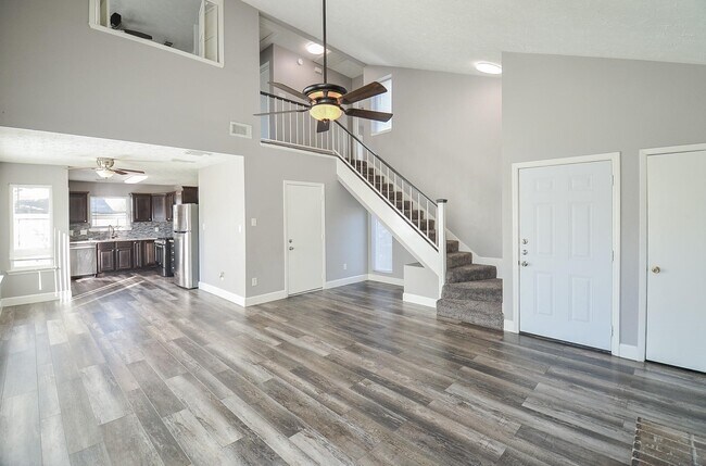 Building Photo - 18723 Lippizaner Dr