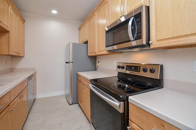 Building Photo - 306 Wilcrest Dr