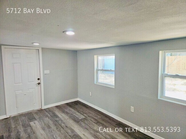 Building Photo - 5712 Bay Blvd