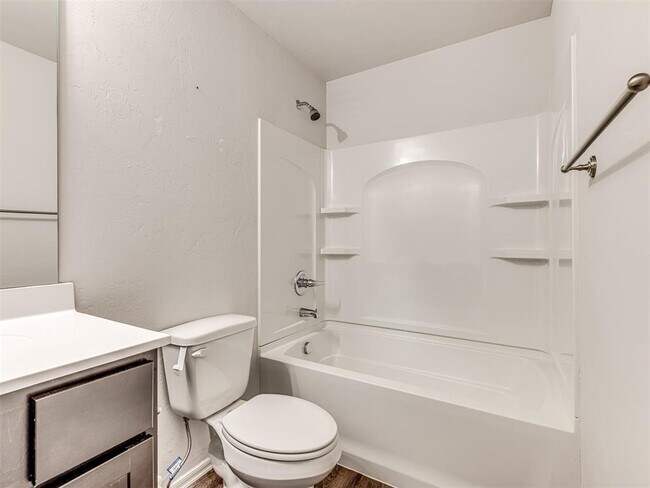Building Photo - 1125 S Appaloosa Ln