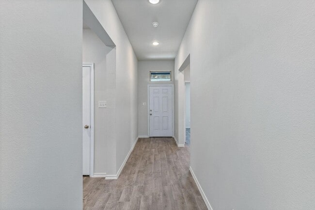 Building Photo - 4317 Cordata Dr