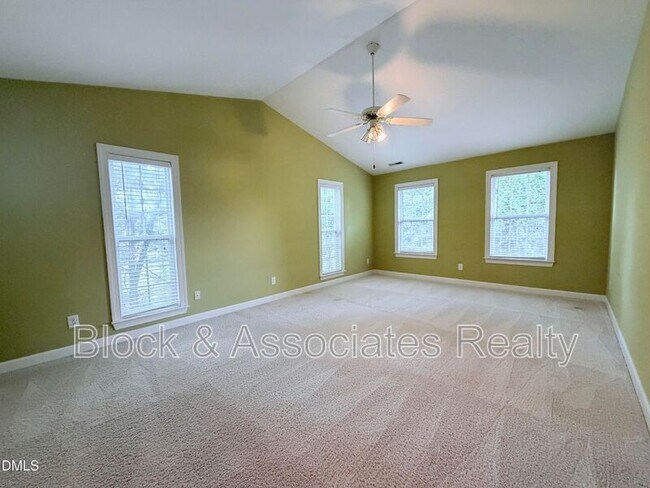 Building Photo - 603 Harold Latta Rd