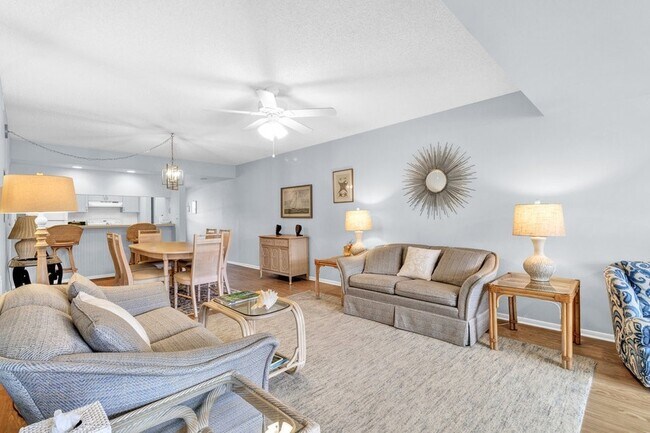 Building Photo - 18 Plantation Dr