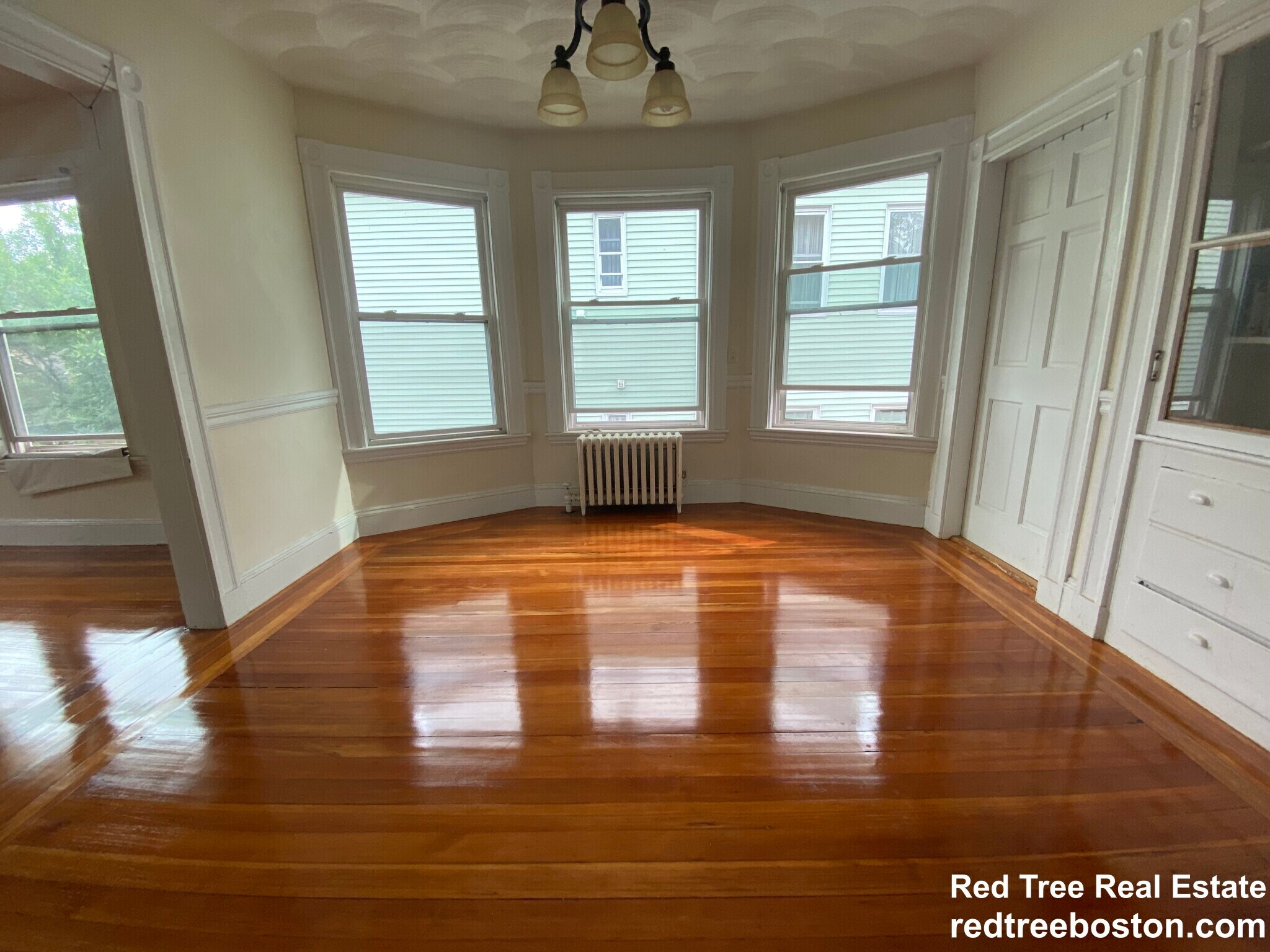 Building Photo - 72 Hobson St