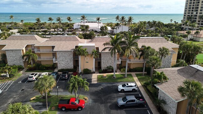 Building Photo - 2400 S Ocean Dr