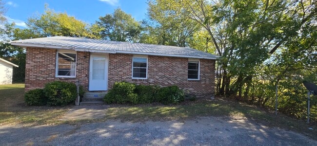 Primary Photo - 509 gadsden rd nw