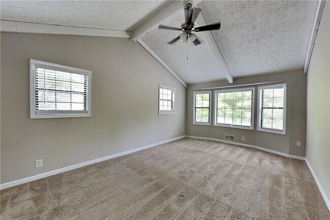 Building Photo - 1627 Eric Cir